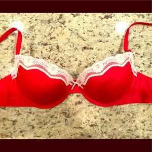 NEW Tommy Hilfiger racerback bra